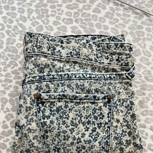 Blue floral light wash free people jeans